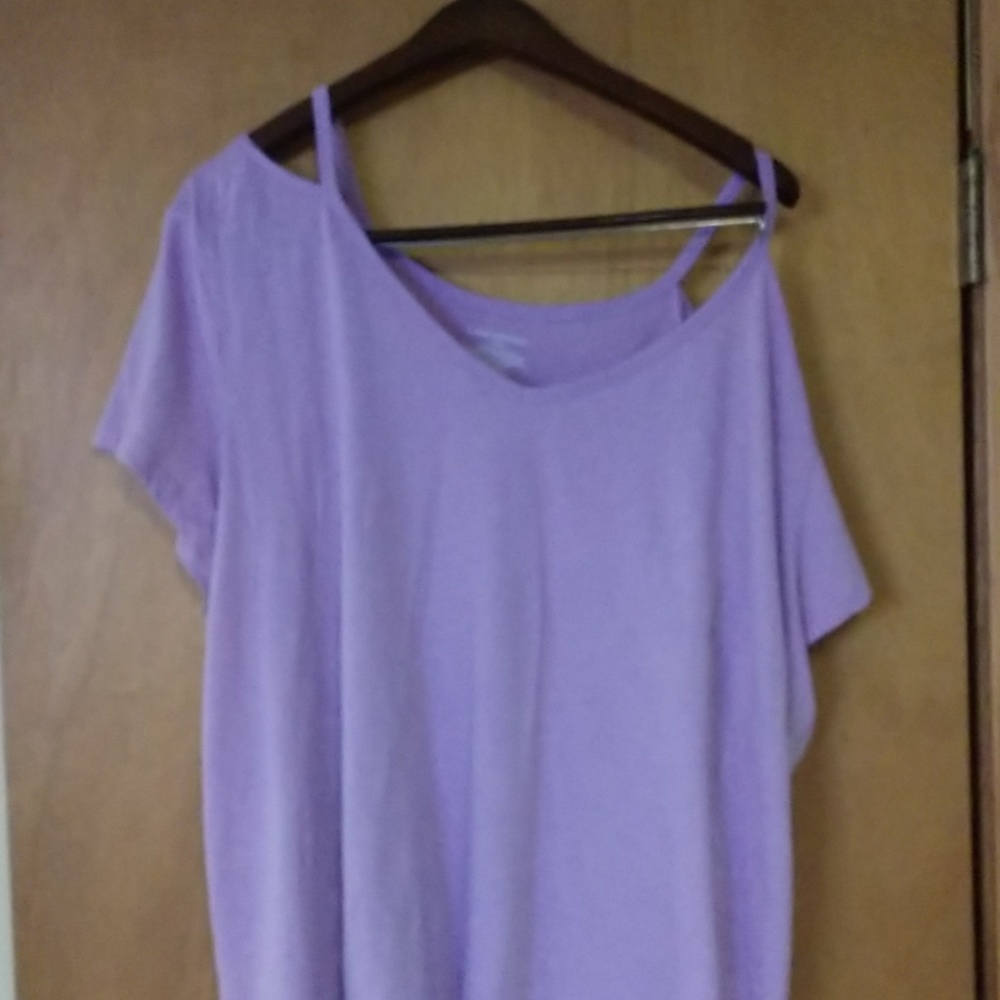 Lane Bryant purple t-shirt